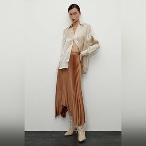 FREE PEOPLE | Satin Cream Button Down Long Sleeve Shirt